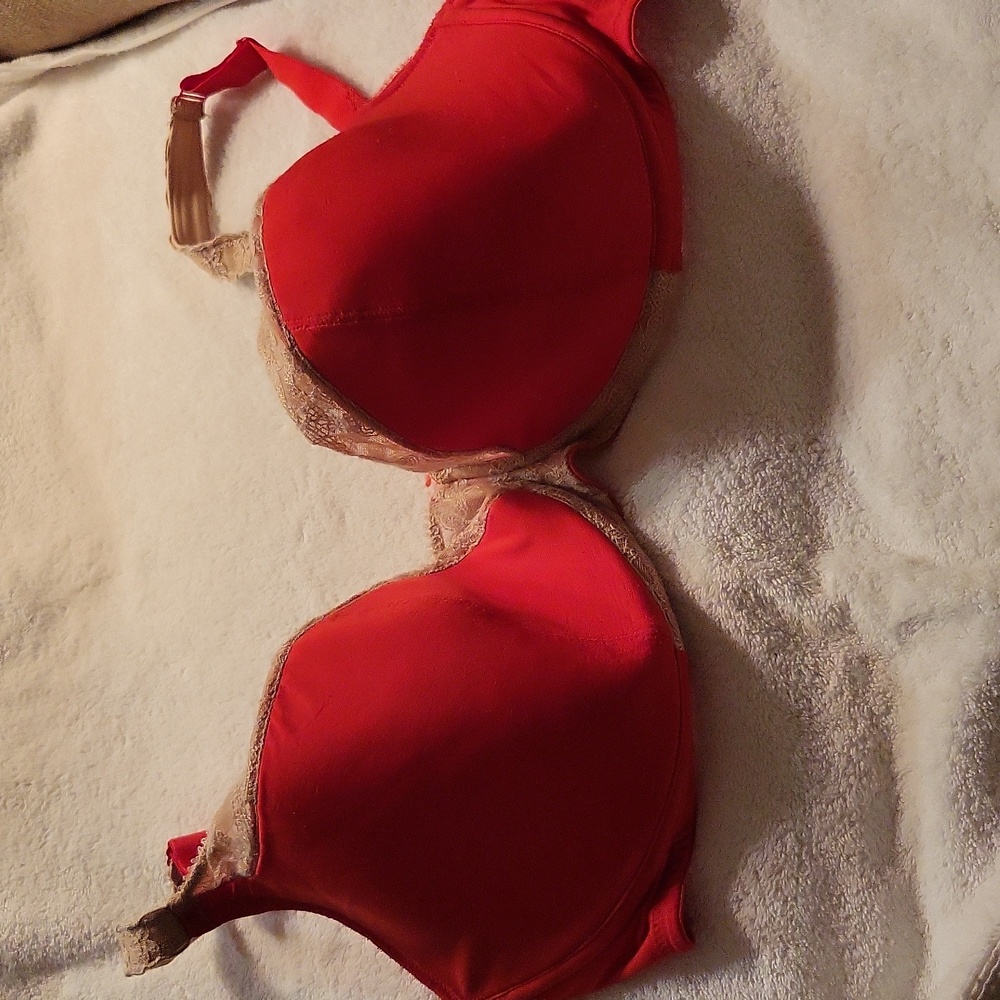 44 H Cacique Underwire bra